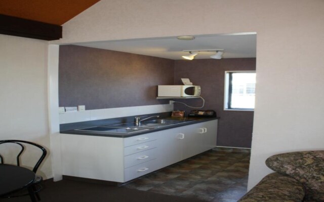 193 Aorangi Manor Motel