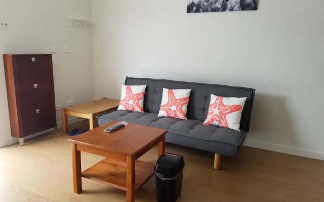 New Smart Home Nearby Plaza