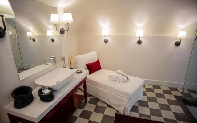 Suite 35