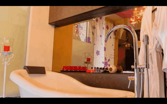 Hotel Zamburger Bliss