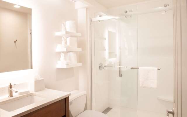 Hampton Inn & Suites Seattle-Downtown