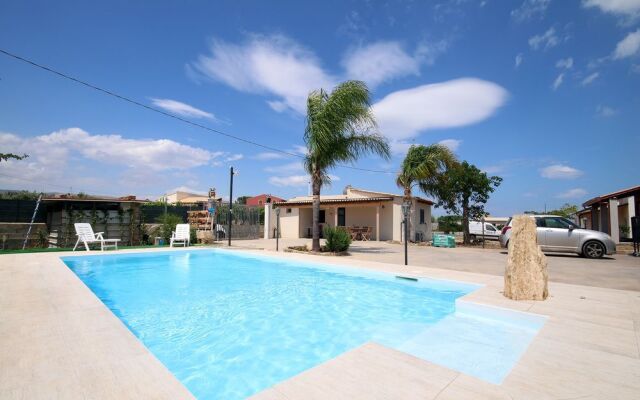 Casa Syramusa con Piscina