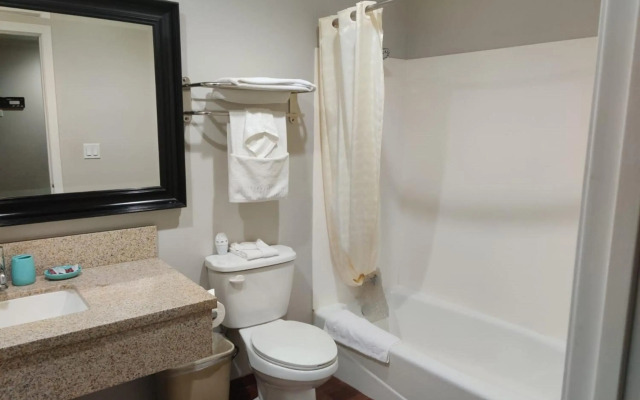 LYFE INN & SUITES by AGA - LAX Airport