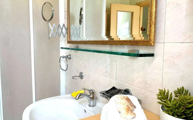 Hotel Baia Di Levanto