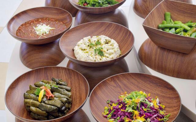 Movenpick Hotel Amman (ex Holiday Inn Amman)