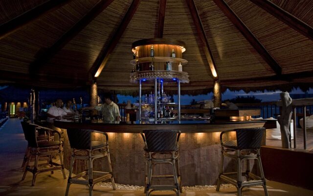 Bluewater Maribago Beach Resort