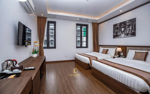 Trần Đạt Hotel