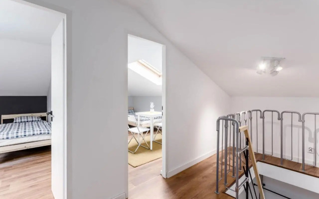Chill Apartments K15 Two Floor House