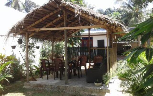 Erandi Holiday Home