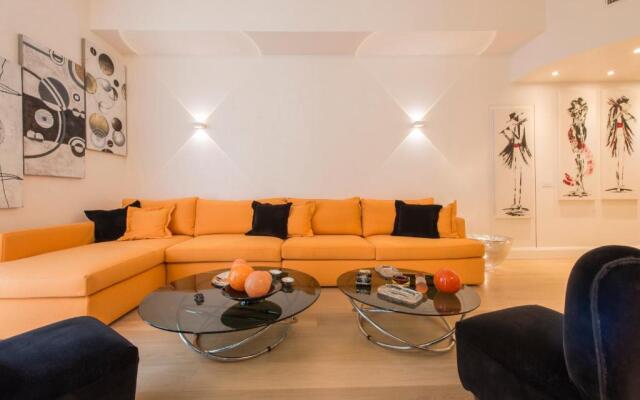 Luxury Apartment - Broletto 39