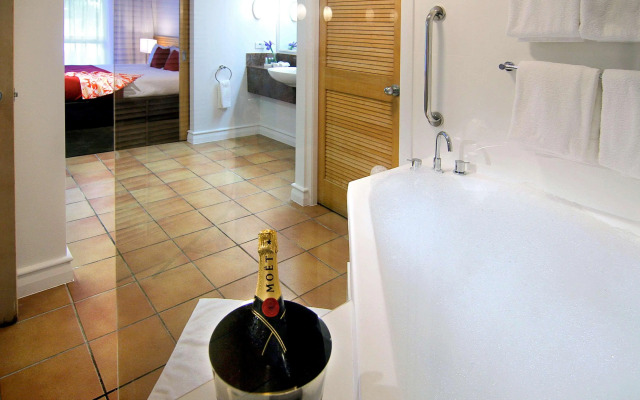 Novotel Sunshine Coast Resort