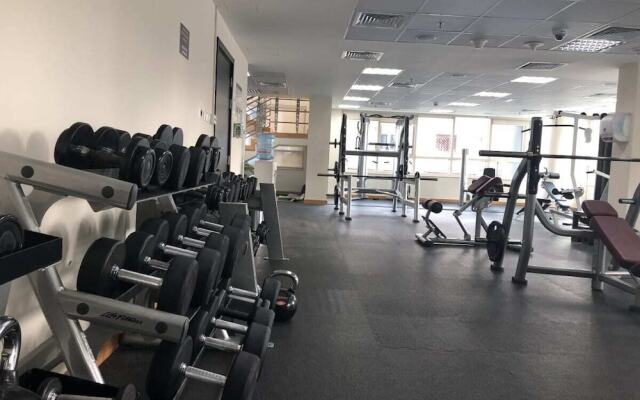 Bright Apartment in the Heart of Marina by GuestReady