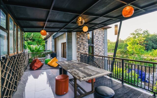 Island Style Retreat