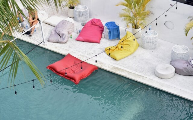 My Capsule Bali