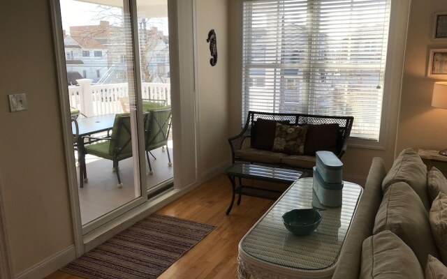 Hemingways By the Sea