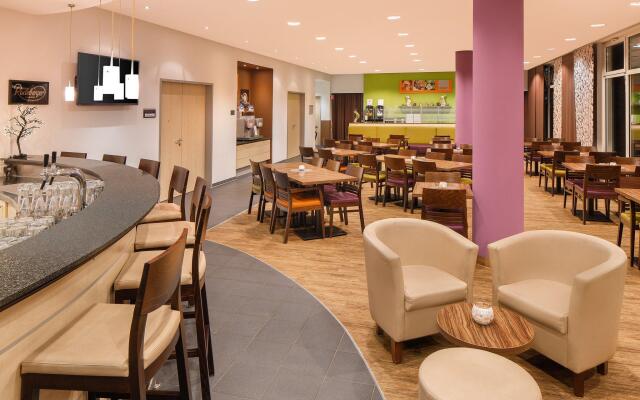 Holiday Inn Express Düsseldorf City North by IHG