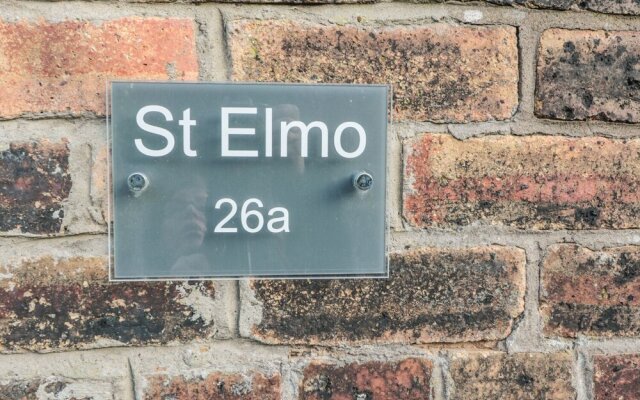 St Elmo's Apartment