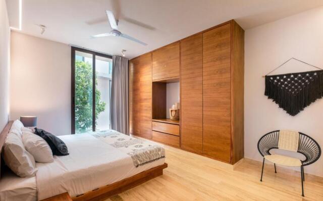 304 Contemporary Designer 3br Condo by StayPodio