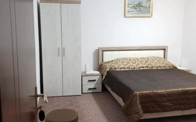 Pensiunea Magnolia din Tismana