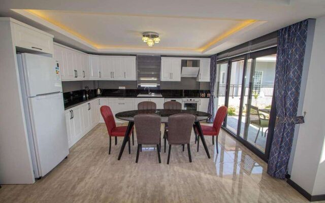 Gocek Marin C 4+1 Villa, Ozel Havuzlu