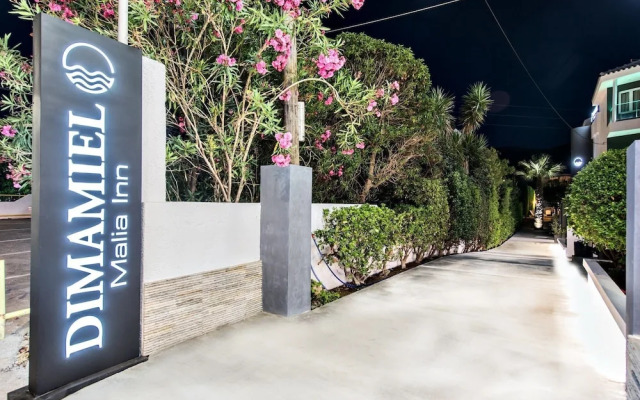 Villa Ria Apartments & Suites