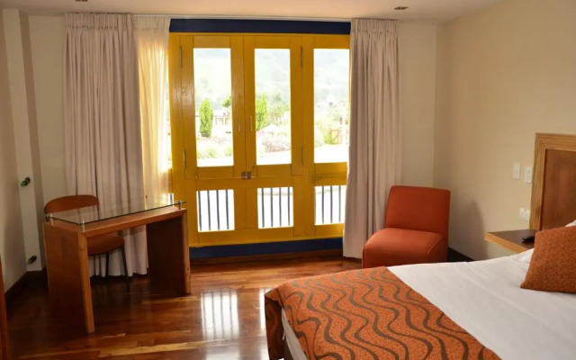 Hotel Termales el Otoño