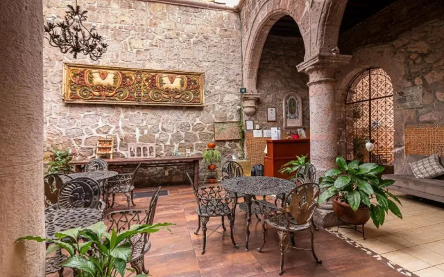 Hotel Cantera Rosa