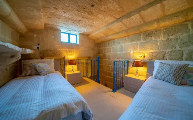 Ta' Pinu B&B