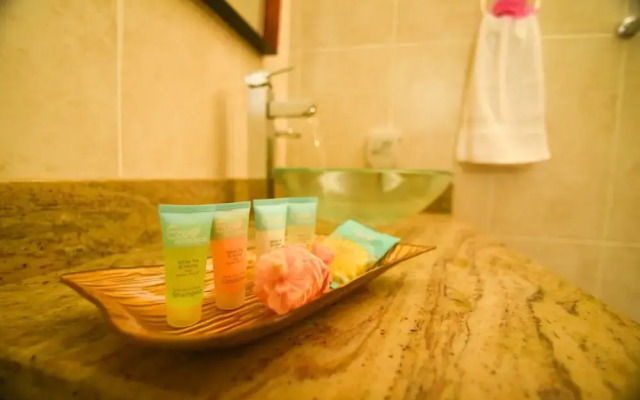 Spice Bay Suites