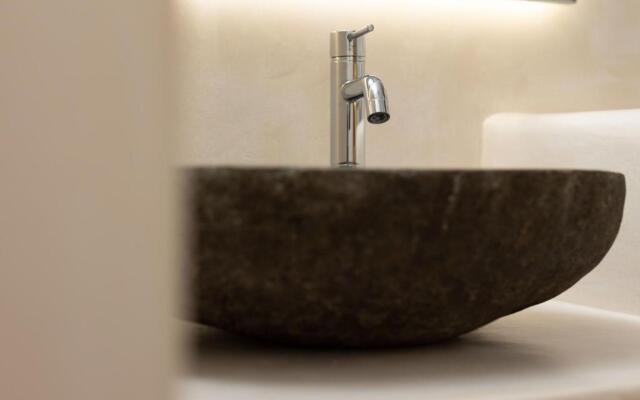 My Grandma's Deluxe Spa Suite