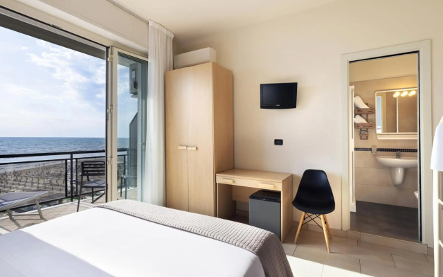 Hotel Constellation
