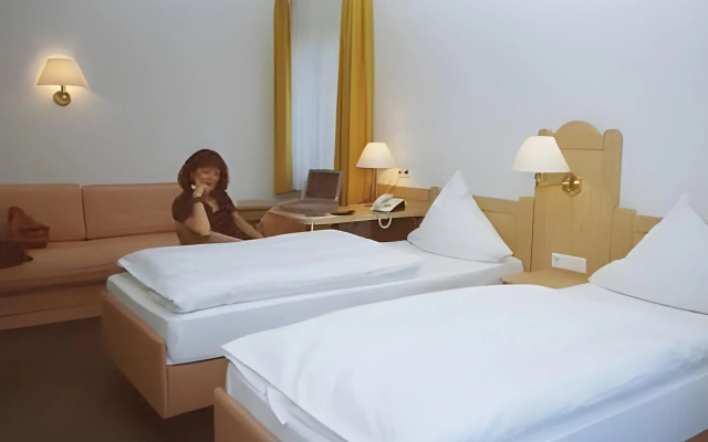 Hotel Gasthof Zur Linde