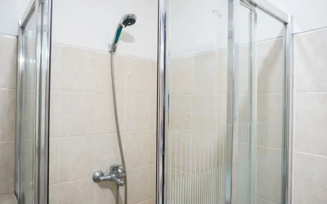 Amazing 1BR Apartment at The Wave @ Rasuna Epicentrum