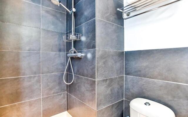 Ghat Apartments Montroig