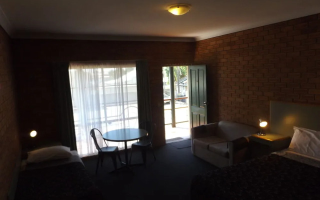 Mulwala Paradise Palms Motel