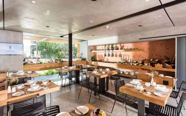 Pilot Amphora Boutique Hotel - Adults Only
