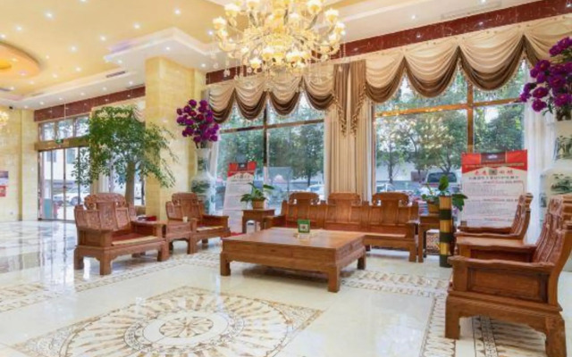 Yunkang International Hotel (Qujing Wanda Bund Branch)