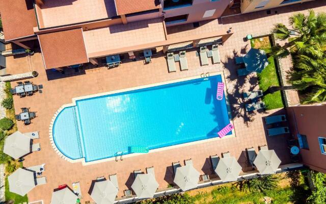 Theos Holidays Apartments