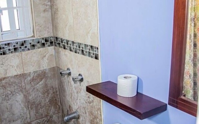 The Hamilton's Nature Villa