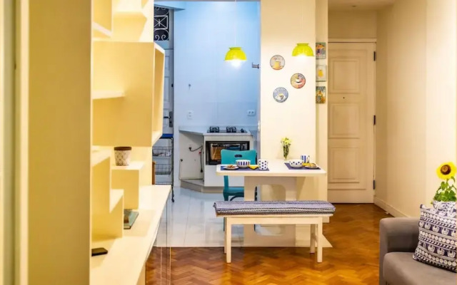 5 Minutes From Leblon Beach Ap204