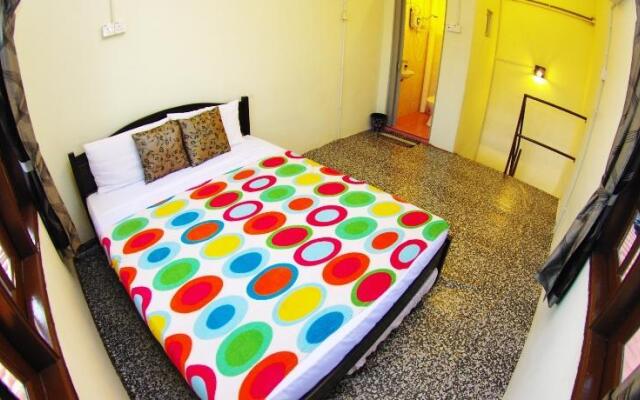 Corner Sayang Residence