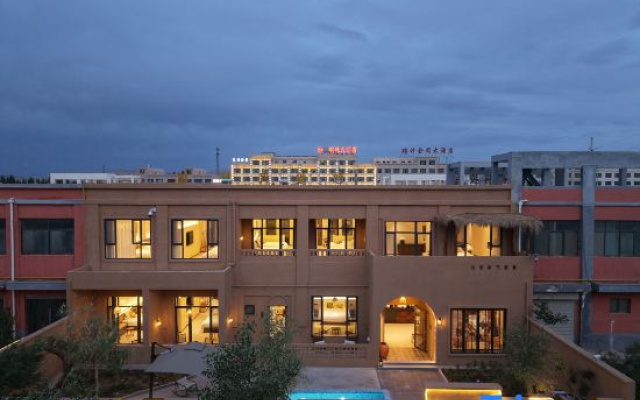 Dunhuang Minglu Designer Guesthouse – Exterior – Jiuquan