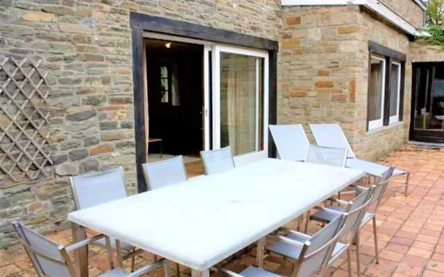 House With 5 Bedrooms in Comblain-au-pont, With Enclosed Garden and Wi