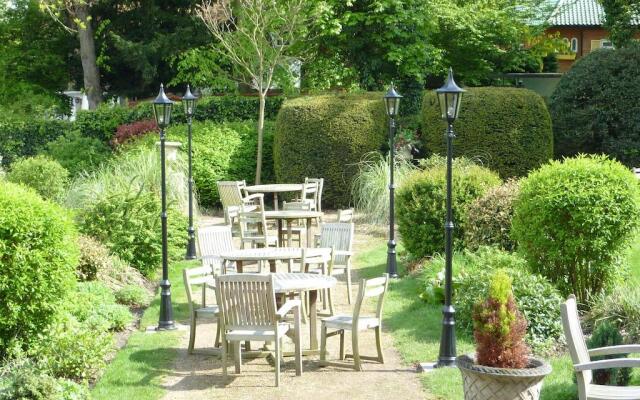Hendon Hall