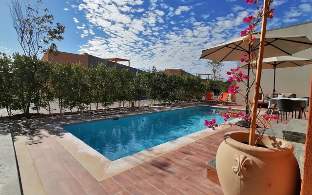 B@103 Luxury Villa with a Heated swimming pool in Soma Bay.