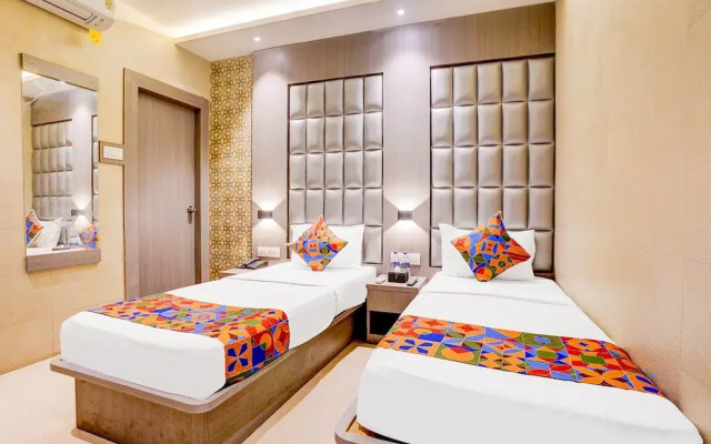 Fabhotel Abrol Suites