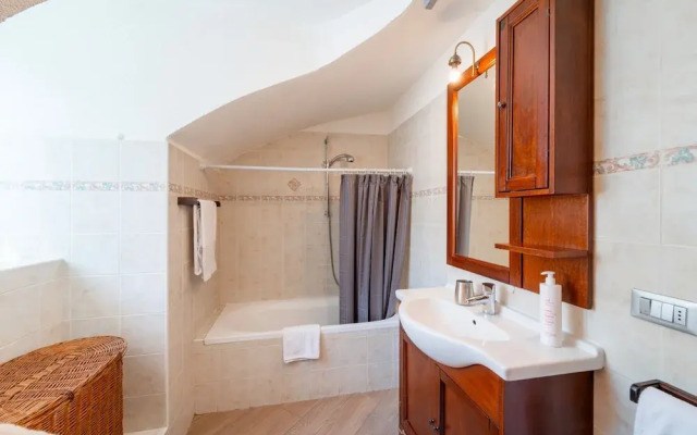 Tremezzina Charming Apartment