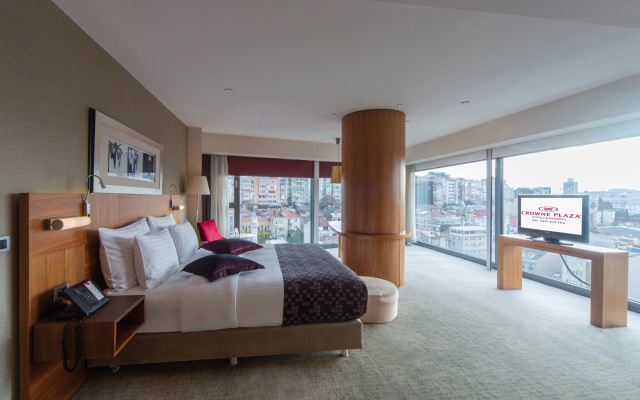 Crowne Plaza Istanbul - Harbiye by IHG