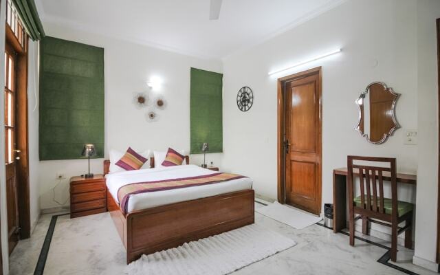 Under My Roof Green Park