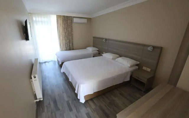 Kiyiköy Zirve Pansiyon